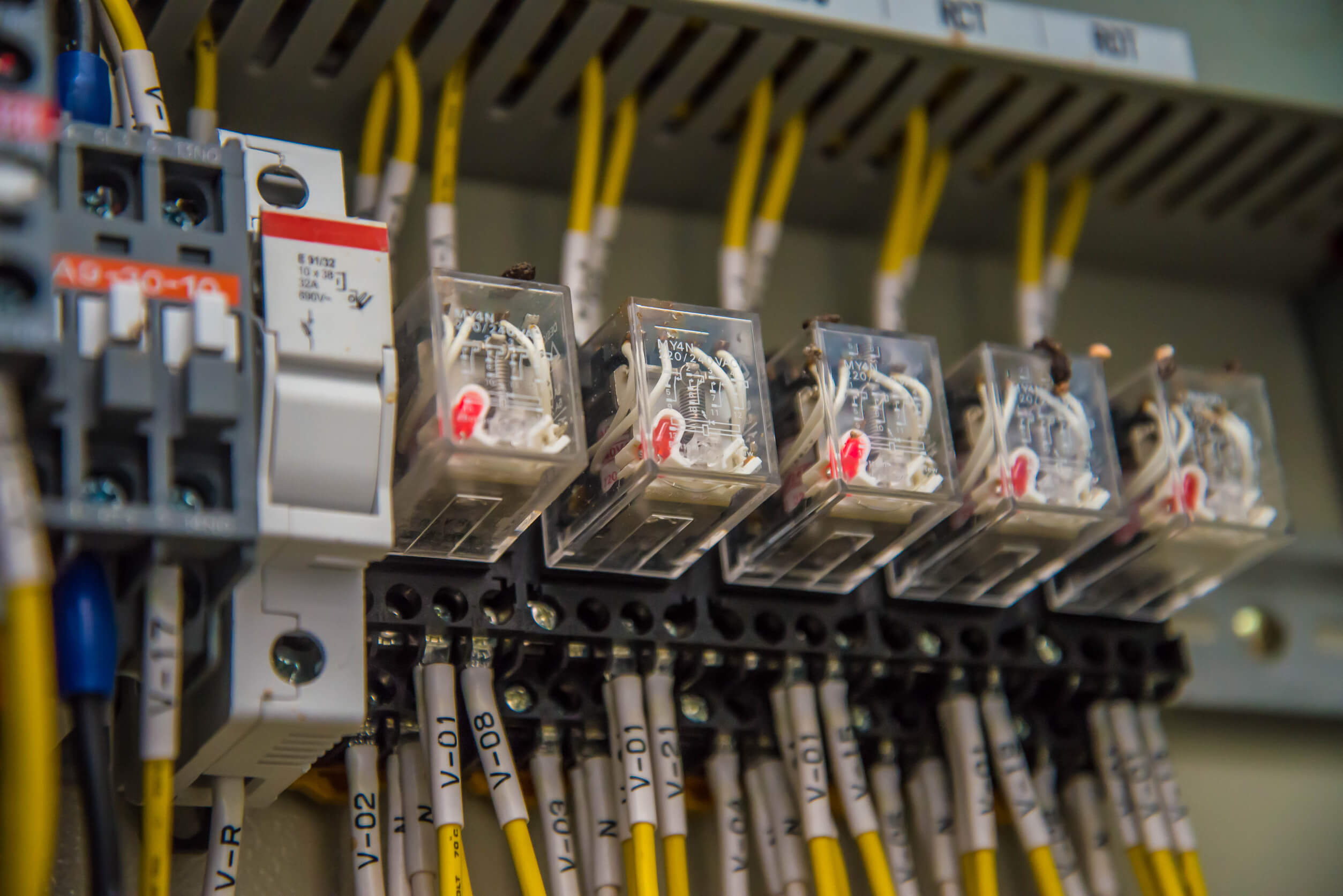 Electrical wiring for instrumentation